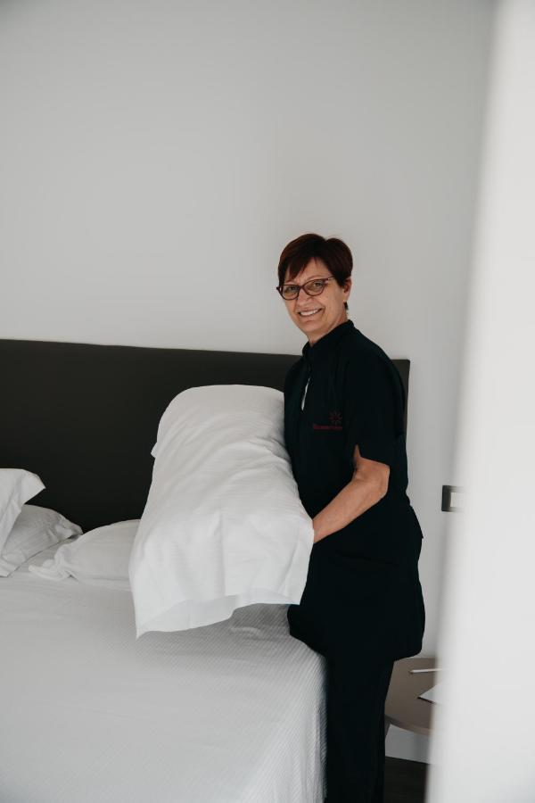 לידו די ג'סולו Hotel Villa Sorriso מראה חיצוני תמונה