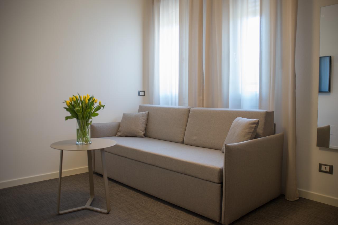 לידו די ג'סולו Hotel Villa Sorriso מראה חיצוני תמונה